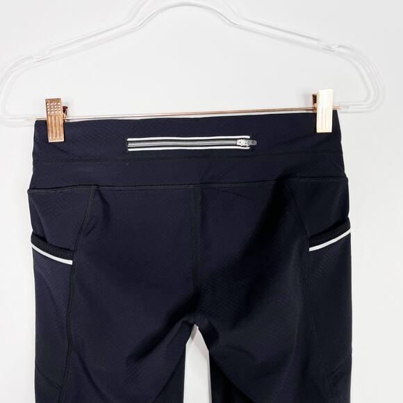 Athleta Black XSmall XS Mesh Textured Crop Capri Leggings Workout Running Pocket - Picture 7 of 11